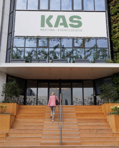 Entree buiten trap - KAS Meeting Eventlocatie